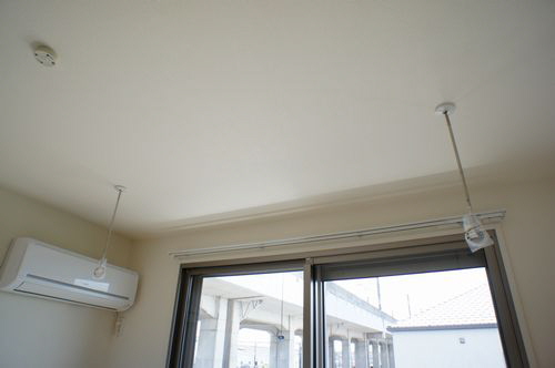 その他設備　室内物干し付きで雨の日も安心。