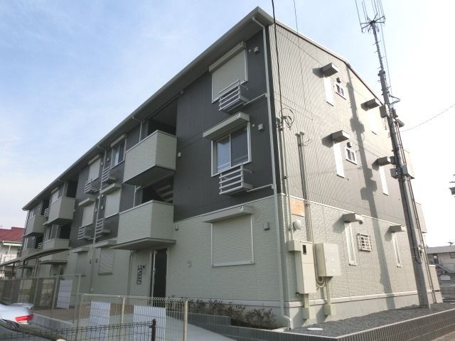 建物外観　浜野で駅まで徒歩5分。