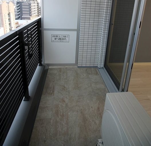 バルコニー　※同シリーズマンション参考写真※