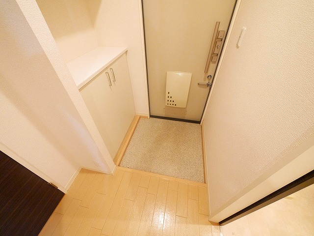 玄関　きれいな玄関です