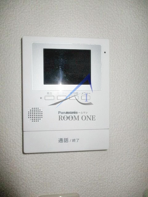 セキュリティ　モニター付きインターホンです。