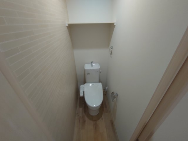 フジパレス西宮甲東園1番館のトイレ写真
