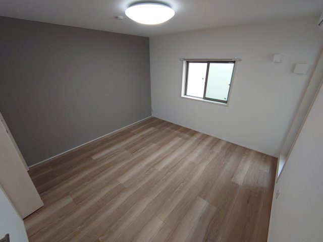 フジパレス西宮甲東園1番館の居間写真