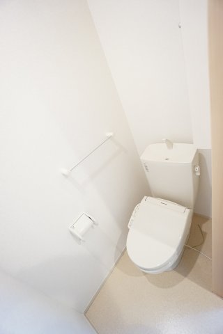 トイレ　※同物件、同タイプの写真です。
