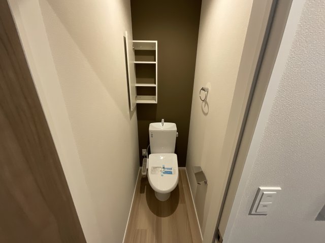 トイレ　落ち着いたトイレです