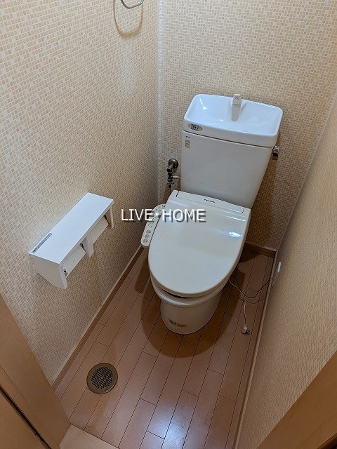 ＪＲ中央線 高円寺駅 徒歩10分 2階建 築19年のトイレ写真