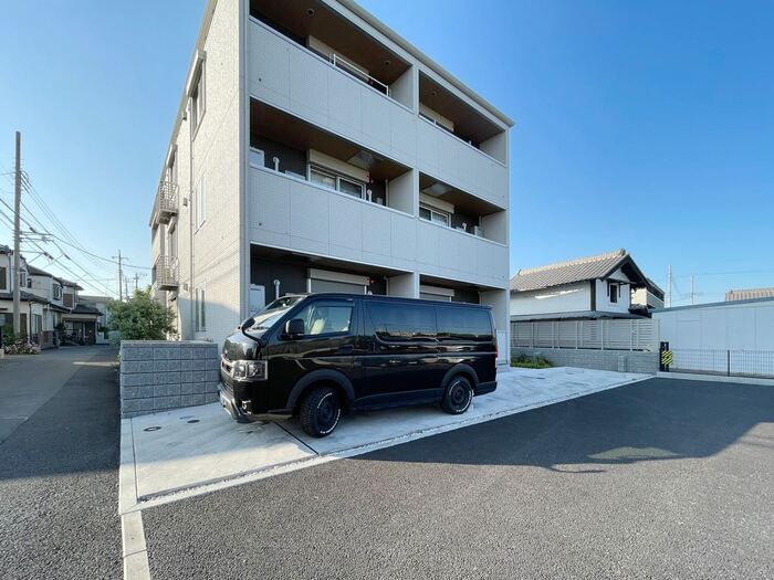 駐車場　駐車場