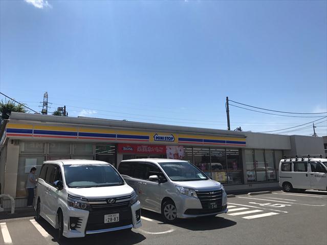 コンビニ　ミニストップ（コンビニ）まで512m