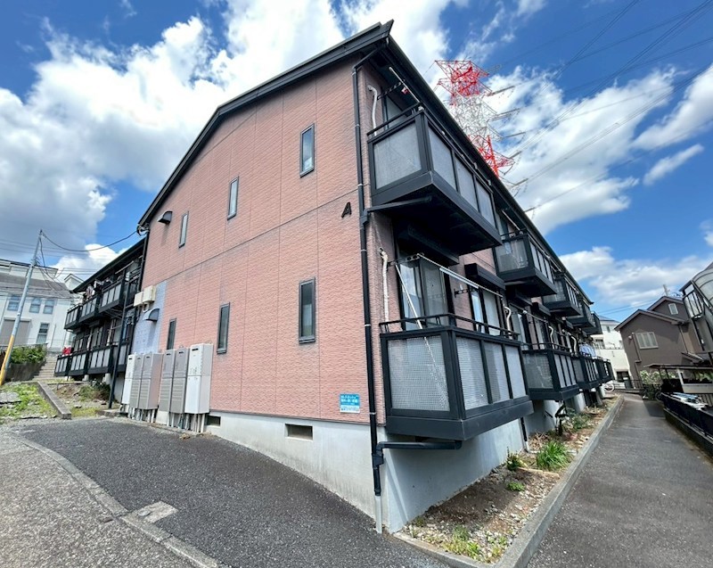 建物外観　ブラウンカラーの外観