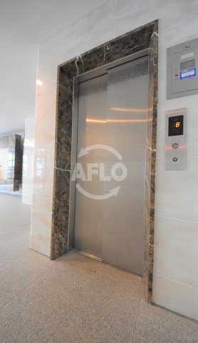 セキュリティ　アスヴェル江戸堀　エレベーター