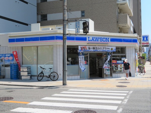 コンビニ　ローソン 上町北店（コンビニ）まで50m