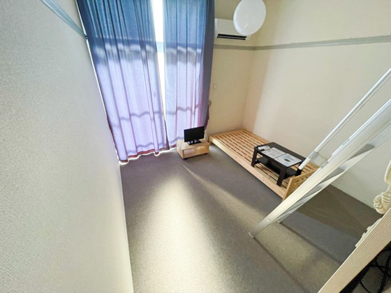 居室・リビング　※別部屋の写真です