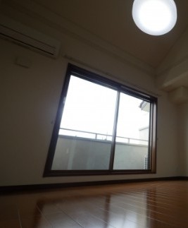 居室・リビング　内観1※別部屋参考写真