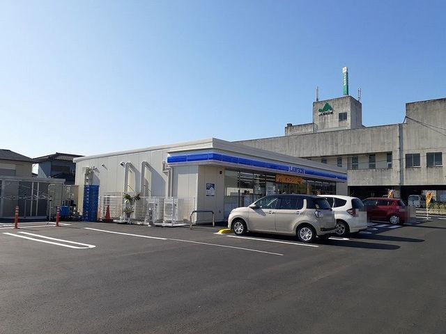 コンビニ　ローソン（コンビニ）まで1000m