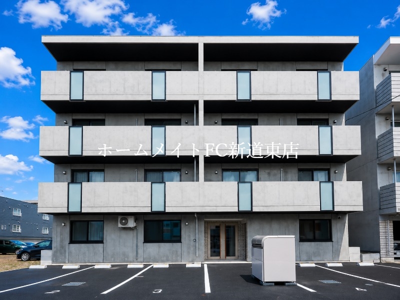 建物外観　建物外観