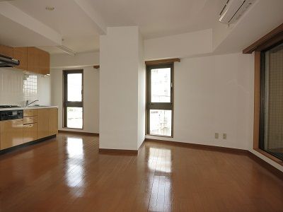 居室・リビング　ゆったりとした居間です