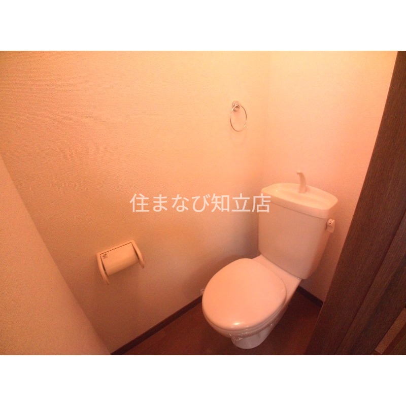 トイレ　別部屋写真