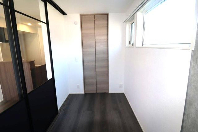 その他部屋・スペース　洋室４．１帖？