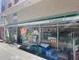 コンビニ　ファミリーマート 高円寺純情商店街店（コンビニ）まで243m