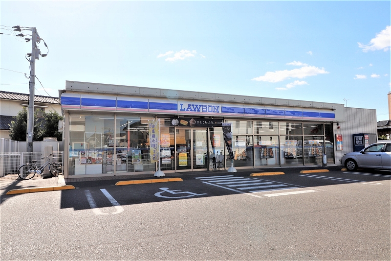 コンビニ　ローソン 小郡市役所前店（コンビニ）まで300m