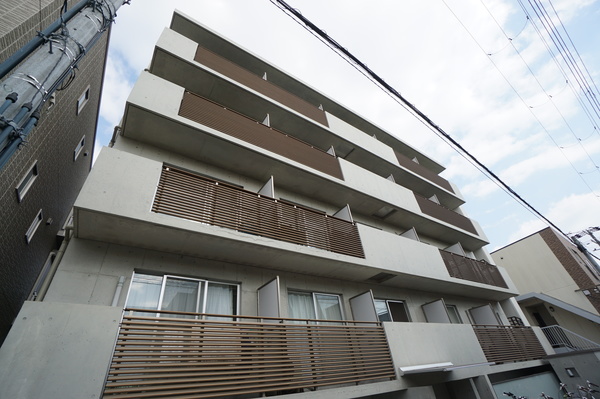建物外観　オンライン内覧実施中