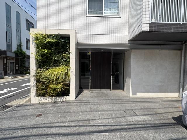 エントランス　外観４