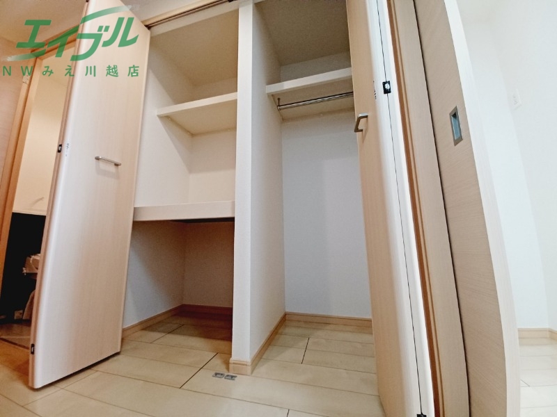 収納　反転タイプ参考写真