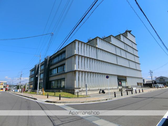 役所　木津川市役所（役所）まで189m