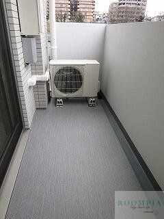 バルコニー　※同タイプの別のお部屋です。