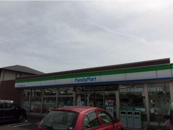 コンビニ　ファミリーマートサンズ相模台五丁目店（コンビニ）まで452m