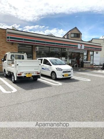 コンビニ　セブンイレブン（コンビニ）まで100m