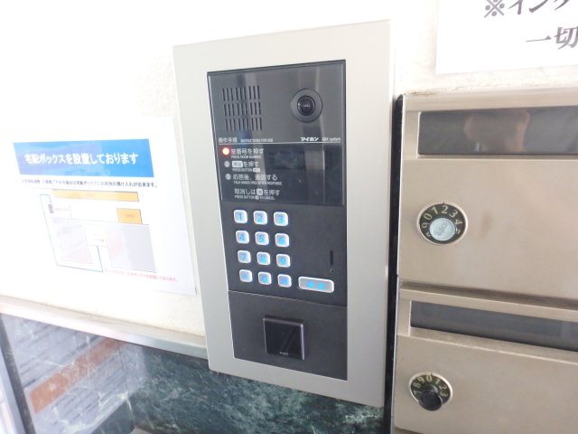 セキュリティ　オートロックつきです