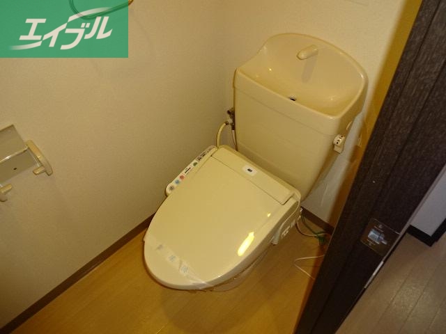 トイレ　シャワー付トイレ