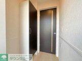 玄関　同施工会社イメージ