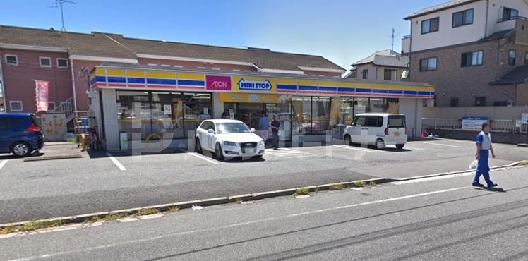 コンビニ　ミニストップ串崎新田店（コンビニ）まで120m