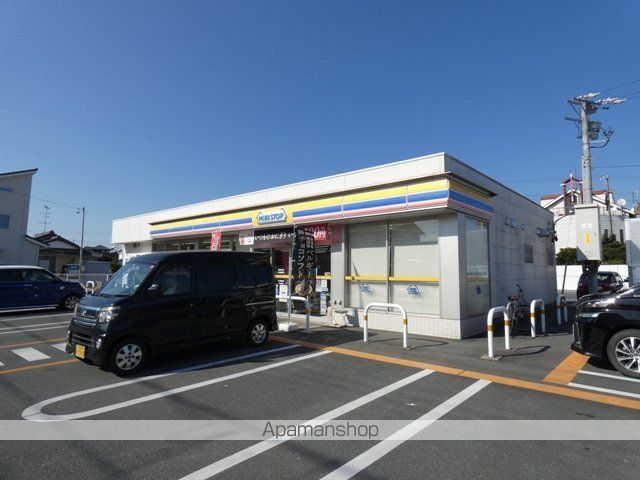 コンビニ　ミニストップ（コンビニ）まで492m