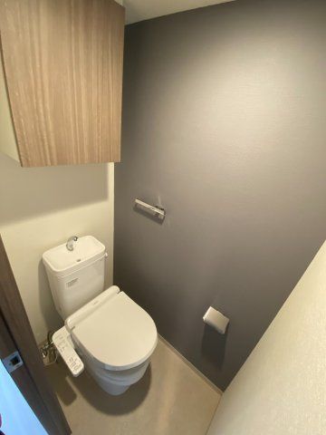 トイレ　（別タイプ参考写真）クレイシアＩＤＺ王子マークプレイス　北区