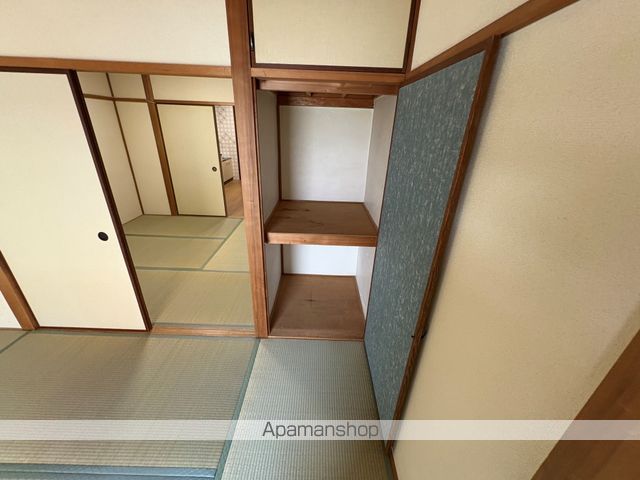マンション島村の内装写真