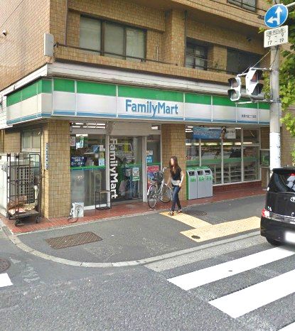 コンビニ　ファミリーマート鈴屋大島二丁目（コンビニ）まで351m