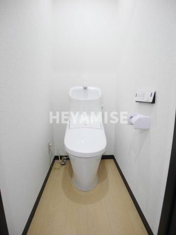 トイレ　※同間取りの別の階のお部屋の画像です※現況を優先します