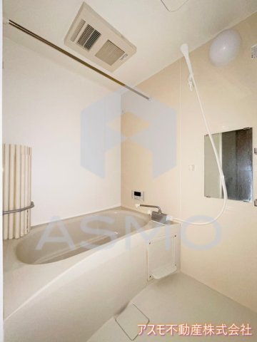 バス・シャワールーム　同マンション別部屋参考写真