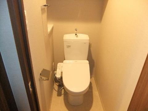 ラ・ドゥセール門真のトイレ写真