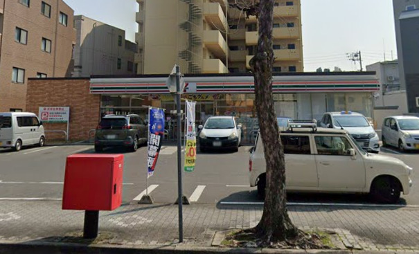 コンビニ　セブンイレブン 名古屋金山5丁目店（コンビニ）まで228m