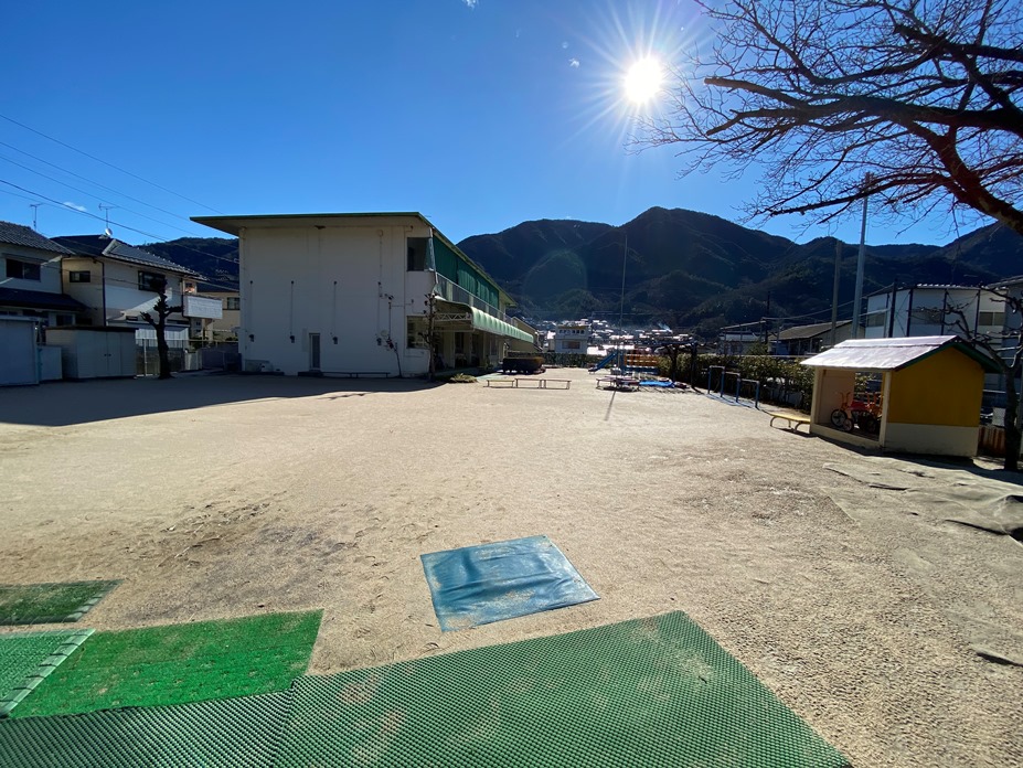 幼稚園・保育園　中野保育園（幼稚園・保育園）まで300m