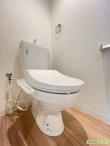 みおつくし岸里IIIのトイレ写真
