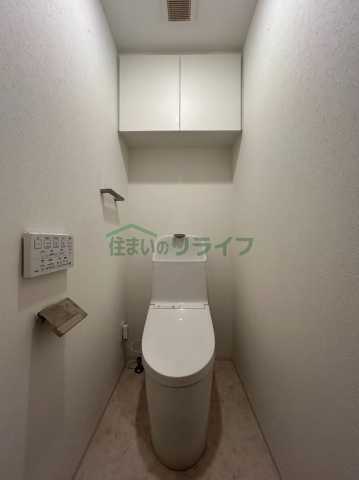プレール・ドゥーク新宿Westのトイレ写真