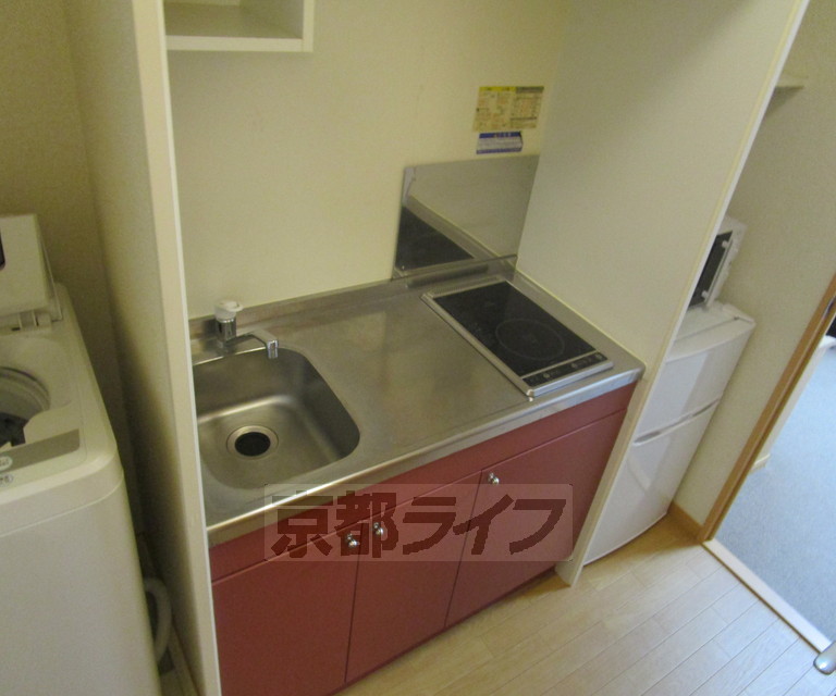 ＪＲ山陰本線 亀岡駅 徒歩5分 3階建 築16年のキッチン写真