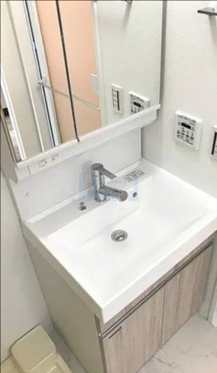 洗面設備　※別部屋参考写真※現況優先です