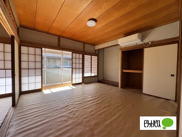 笹賀戸建の内装写真
