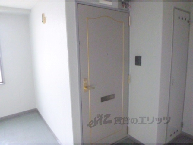 ingBuilの玄関写真